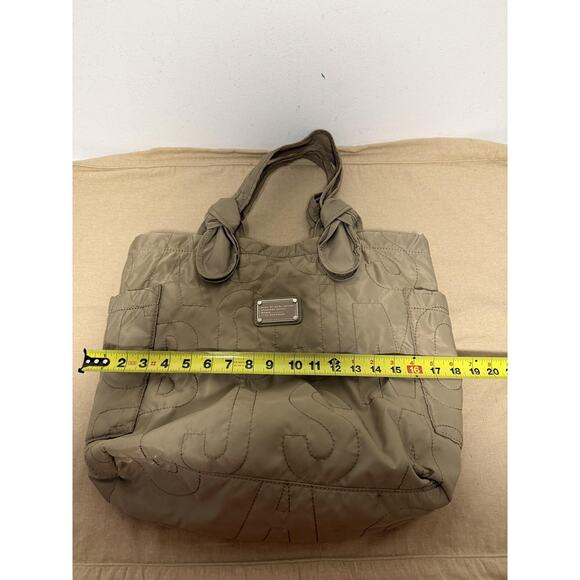 Marc by Marc Jacobs Tote Bag Womens Khaki Pretty Nylon Quilted Logo Shoulder - Picture 11 of 13